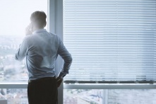 Омичи отдали мошенникам около 700 миллионов рублей