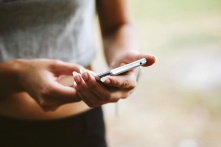 В Роскачестве рассказали, как избавиться от «шпионов» в телефоне