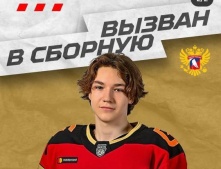 Омский «Авангард» расторг контракт с молодым защитником