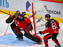 «Авангард» проиграл «Трактору»