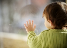 В Омской области приняли закон о запрете склонения к абортам