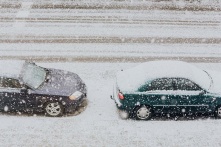 В Омской области во время метели произошло свыше 100 ДТП