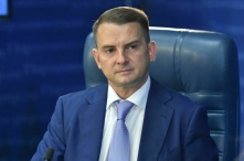 Нилов: Выплаты за долгий брак должны действовать по всей России