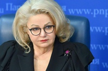 Звезды не сошлись: рекламу астрологов и тарологов предлагают запретить