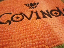 В День рождения – всем по торту