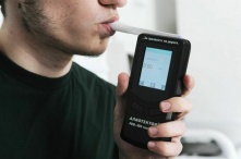 Российский минздрав ужесточит проверку водителей на алкоголь