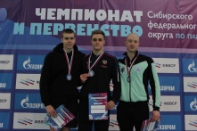 Омские пловцы завоевали 48 медалей на чемпионате и первенстве Сибири