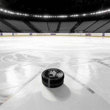 Омский «Авангард» уступил «Локомотиву»