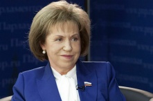 Российских чиновников научат говорить культурно