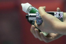 В России курительные смеси и энергетики могут исчезнуть с маркетплейсов