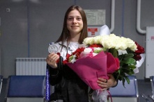 В Омск вернулась серебряный призер первенства мира по муайтай Белла Дурандина