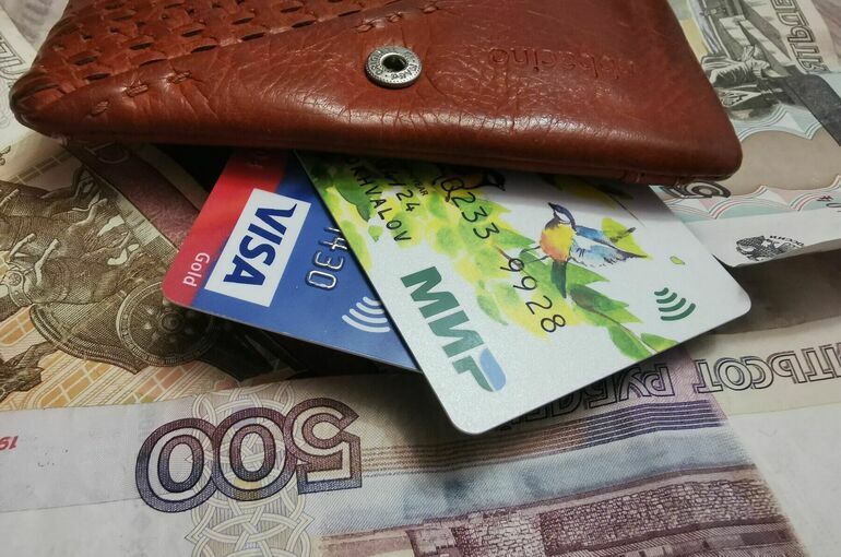 Россияне стали чаще жаловаться на блокировки банковских карт