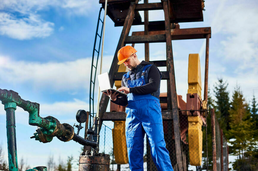 Почему Индия остановила закупки нефти из России