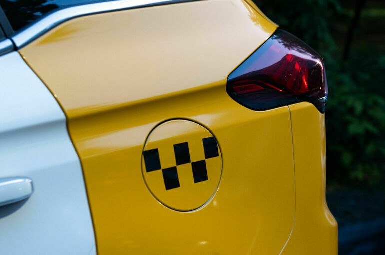 На каких такси будут ездить россияне