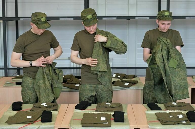 В России с 1 октября стартует осенний призыв в армию