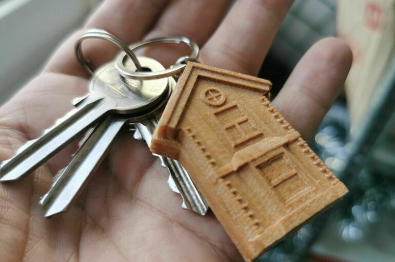 Омичи тратят на ипотеку больше половины зарплаты