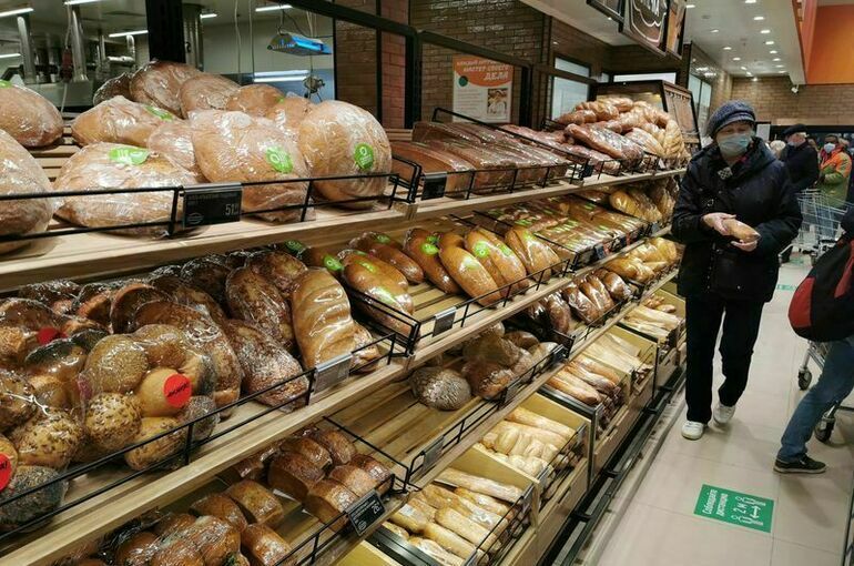 В Омске зафиксировано увеличение цен на хлеб на 7 рублей