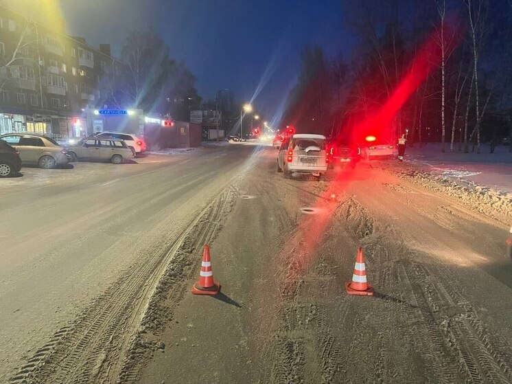 В Омске иномарка сбила 14-летнюю девочку