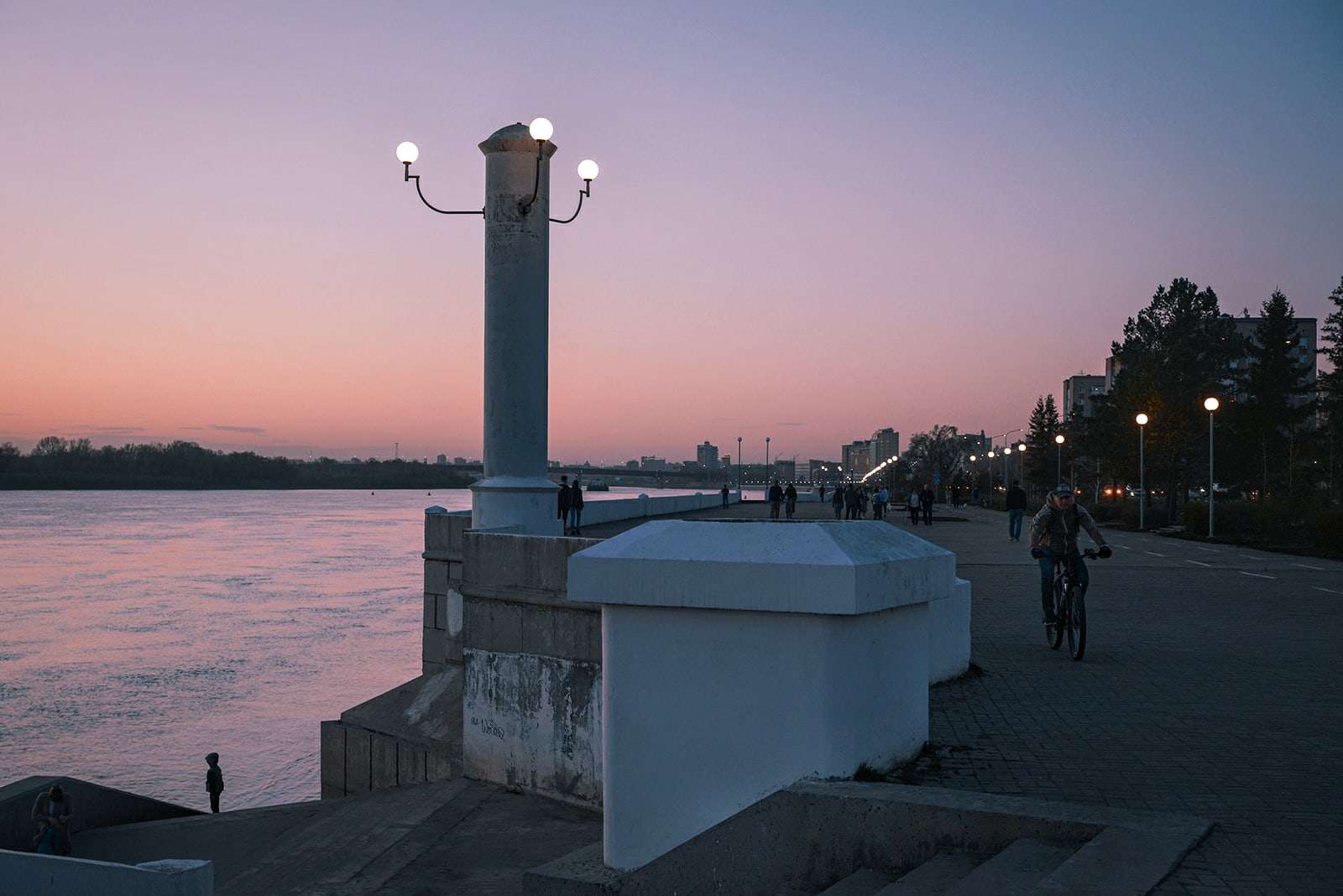 В Омске участок набережной  благоустроят за 7,5 миллиона рублей