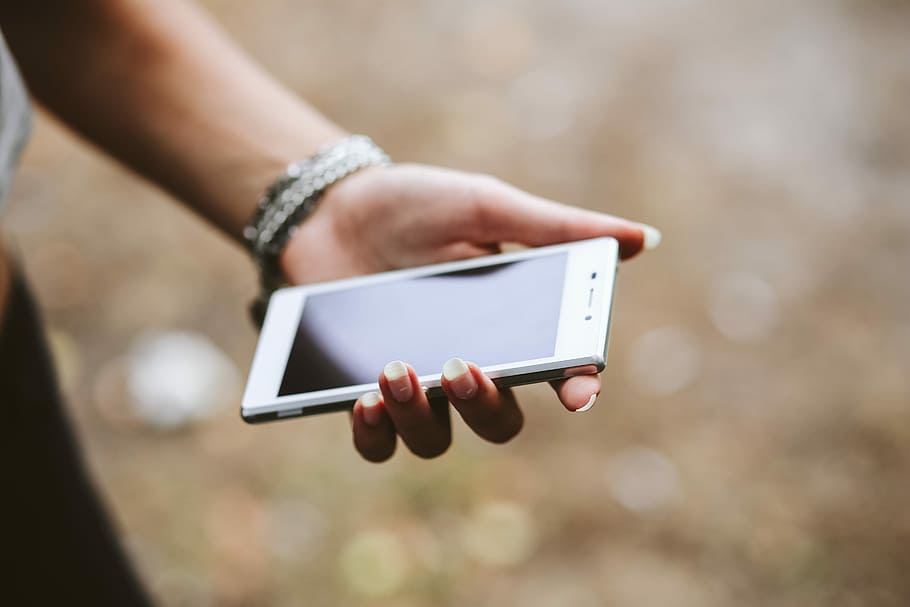 В России операторов связи накажут рублем, если они пропустят звонок мошенника