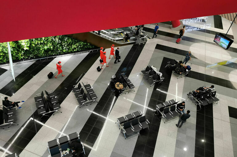 Омский аэропорт недоплатил своим сотрудникам почти 4 миллиона рублей