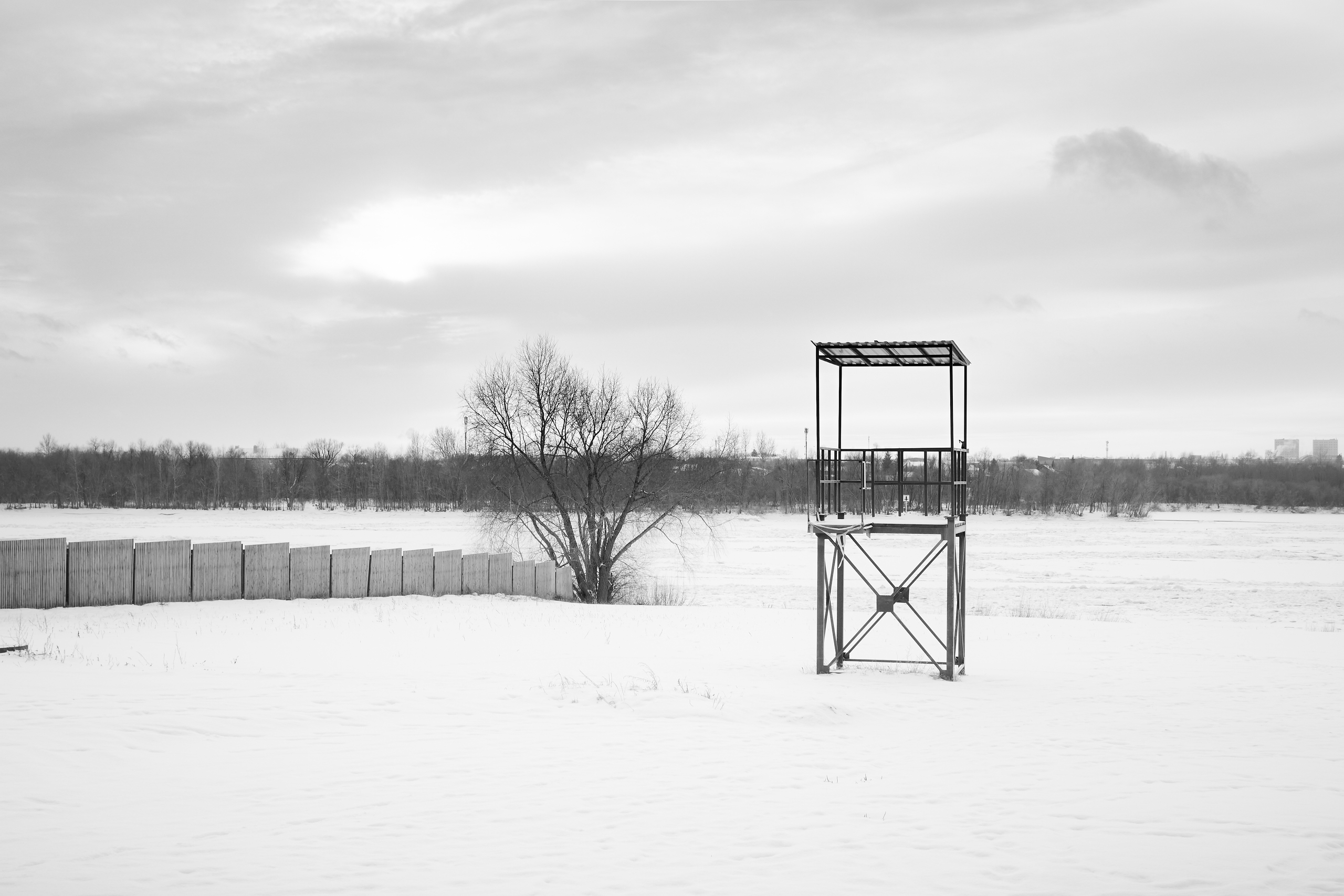 В Омской области сильнейшие морозы сменятся потеплением до −5