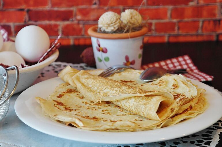 Четверг Масленицы — день блинов, хороводов и гуляний