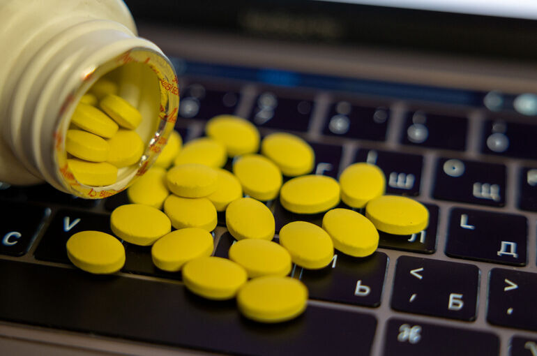 В России заблокировали более 6 тысяч сайтов с запрещенными БАДами