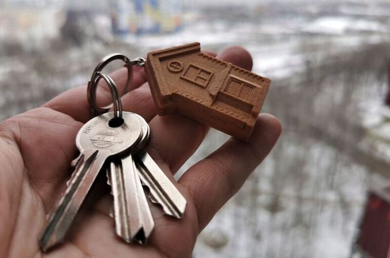 Минфин обсуждает повышение лимитов по семейной ипотеке в ряде регионов страны