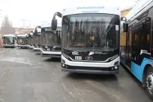 В Омск поступят новые экологические автобусы