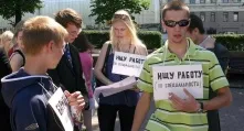 Молодым омичам станет сложно найти работу