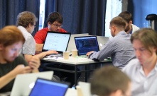 В рейтинге высокооплачиваемых вакансий Омска лидируют программисты