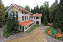 В Омске хоспис «Дом радужного детства» закрывается и готов предоставить свои площади больным коронавирусом