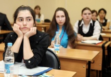 В этом году выпускники школ будут сдавать два ЕГЭ