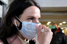 Носить маски придется еще два месяца – Роспотребнадзор