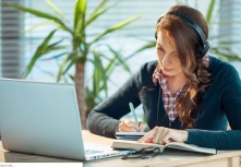 Омские студенты будут учиться дистанционно