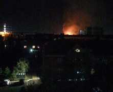 В Омске ночью горел цех «Омсктрансмаша»