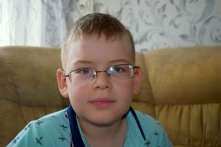 Девятилетнего Арсения спасет генетический анализ