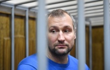 Экс-хоккеиста «Авангарда» приговорили к четырём годам колонии