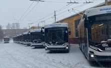 В омских трамваях и троллейбусах повысили тариф на проезд до 65 рублей