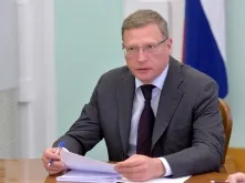 Губернатор заявил о требовании через суд приостановить работу пяти установок «Омского каучука»