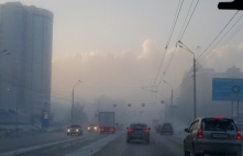 Омск снова накрыло густым смогом