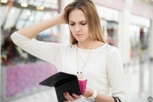 На чем сэкономить: сибиряки чаще всего жертвуют путешествиями