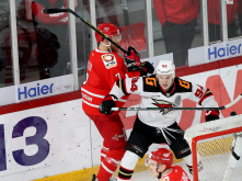 Победа «Авангарда» поставила «Автомобилист» на грань вылета