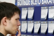 В Омской области 80 тысяч жителей оказались без работы