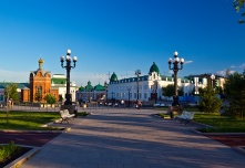 Наступило лето? В Омске ожидается сильный ветер и жара