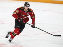 В Омске пройдет автограф-сессия Егора Чинахова: он выставит Кубок Гагарина 