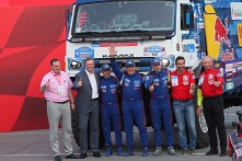 «Хорошо, что сегодня жарко»: в Омске прошел торжественный старт Международного ралли «Шёлковый путь»