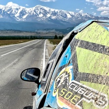 В Горно-Алтайске торжественно наградили участников ралли  «Шёлковый путь»