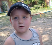 Омичей просят помочь пятилетнему Мише